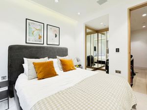 Photo 4- click for photo gallery